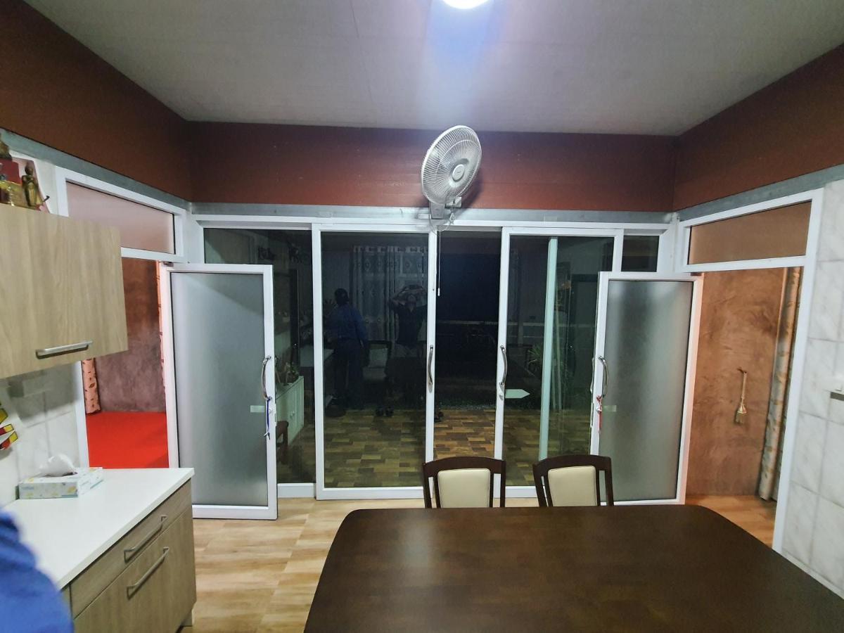 Baan Thabthong Homestay Ban Pak Nam  Exterior photo